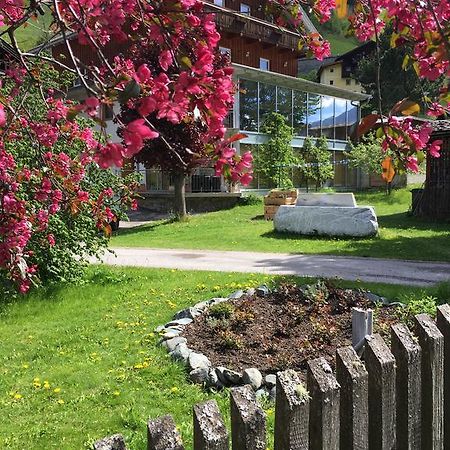 Landhaus Alpenrose - Feriendomizile Pichler Heiligenblut Bagian luar foto