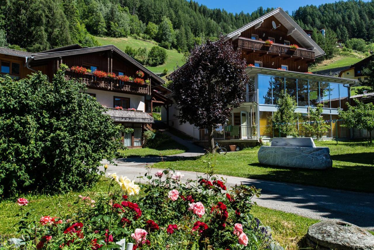 Landhaus Alpenrose - Feriendomizile Pichler Heiligenblut Bagian luar foto