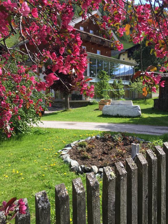 Landhaus Alpenrose - Feriendomizile Pichler Heiligenblut Bagian luar foto